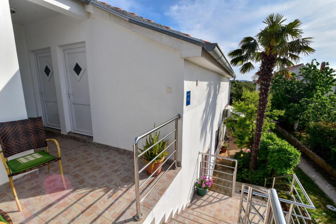 Nena Apartment Sukošan Exterior foto
