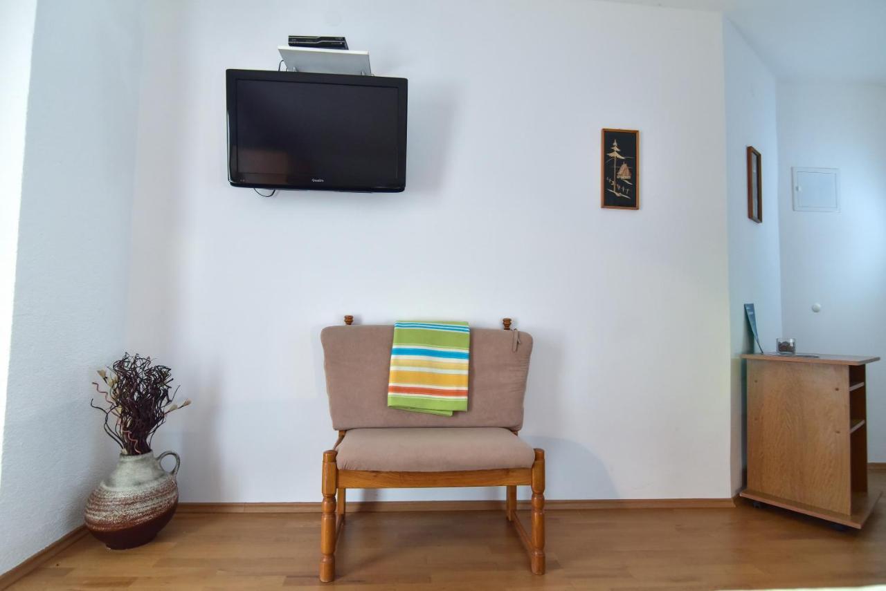 Nena Apartment Sukošan Exterior foto
