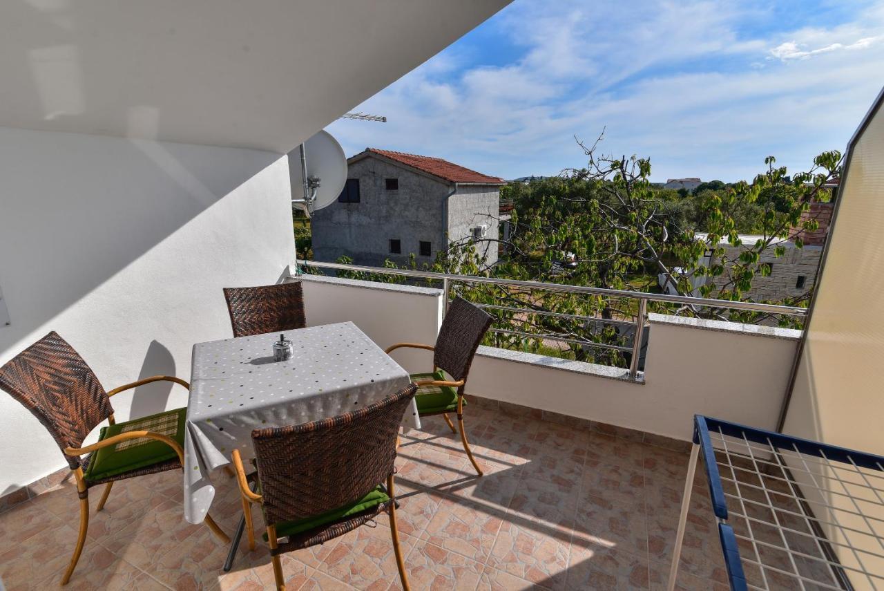 Nena Apartment Sukošan Exterior foto